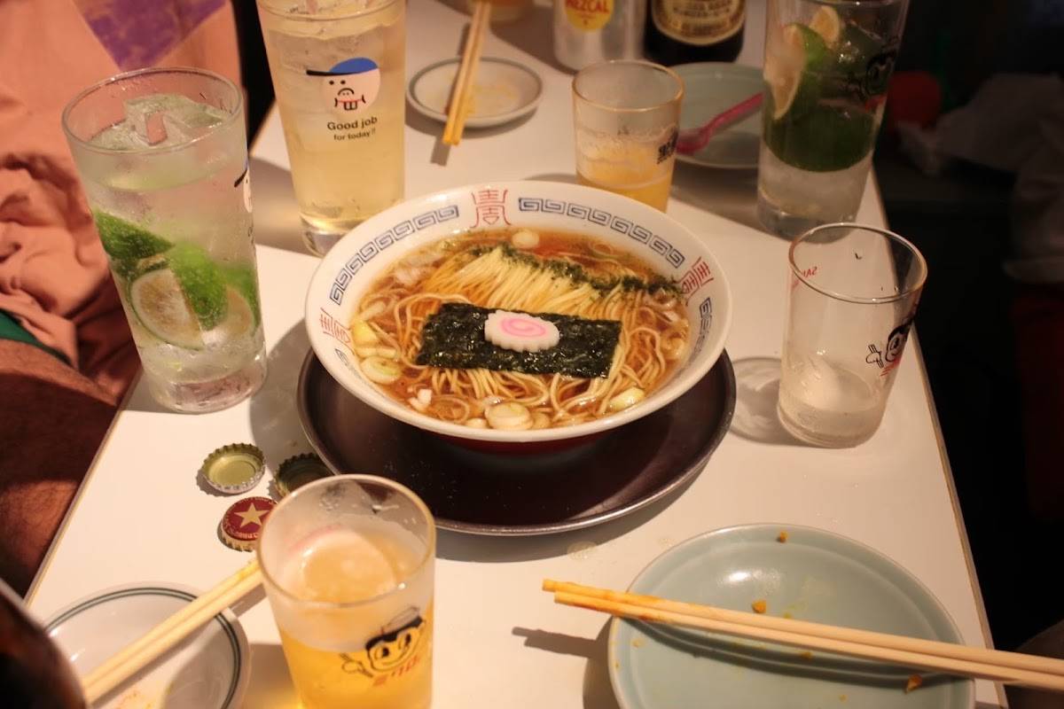 二階麺肴酒店 黒黒黒（ミクロ）