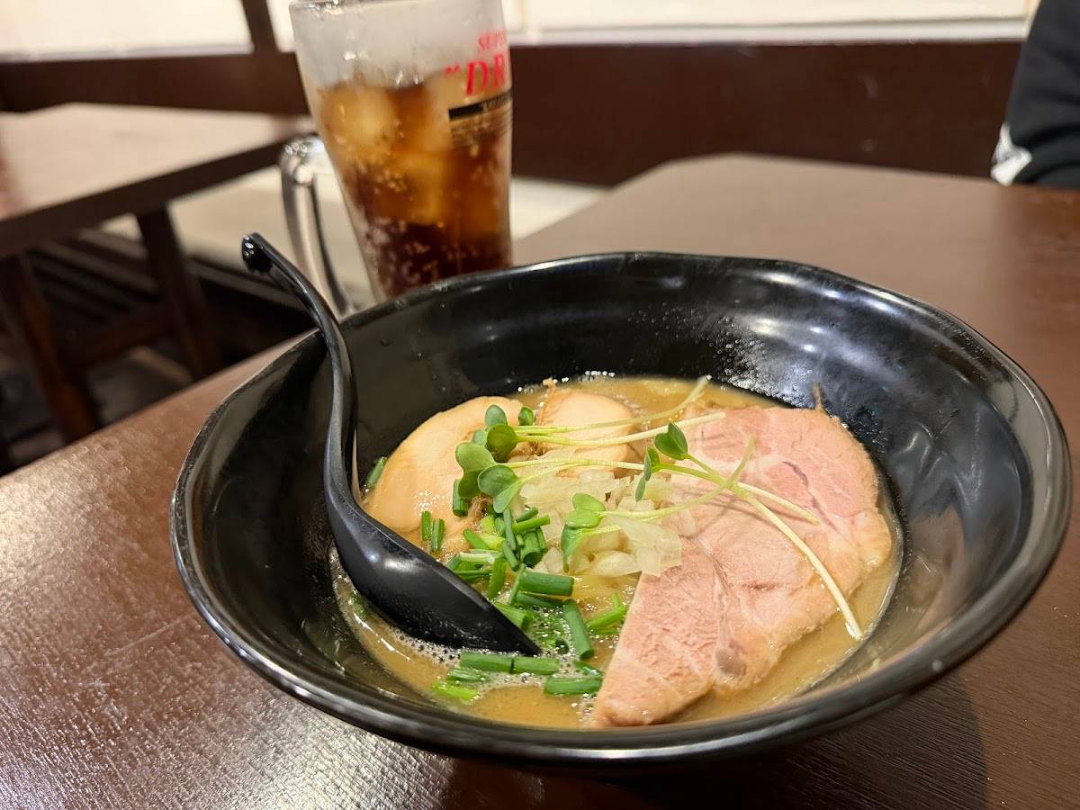 ラーメン居酒屋秋鈴