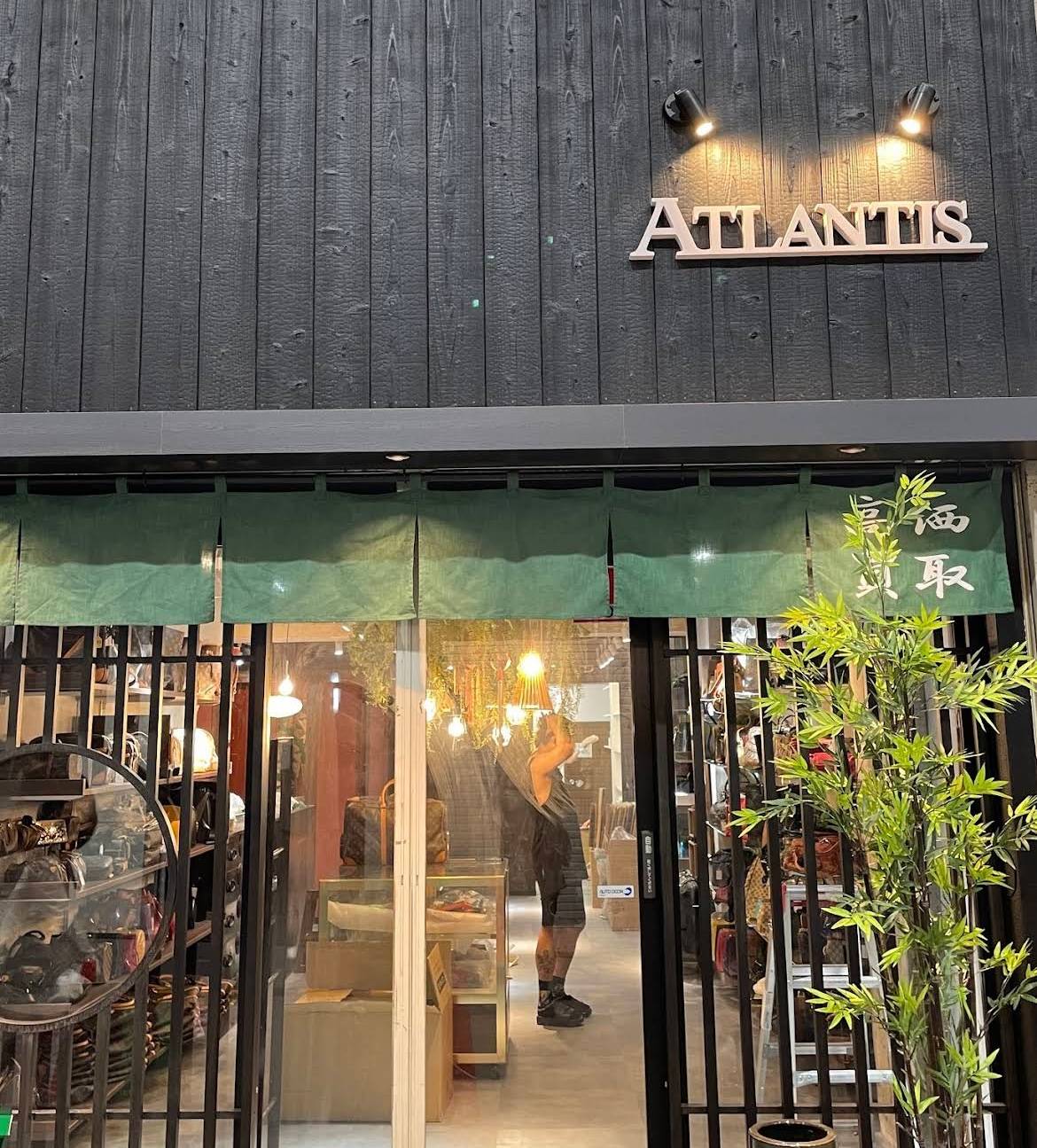 Atlantis Vintage Tokyo