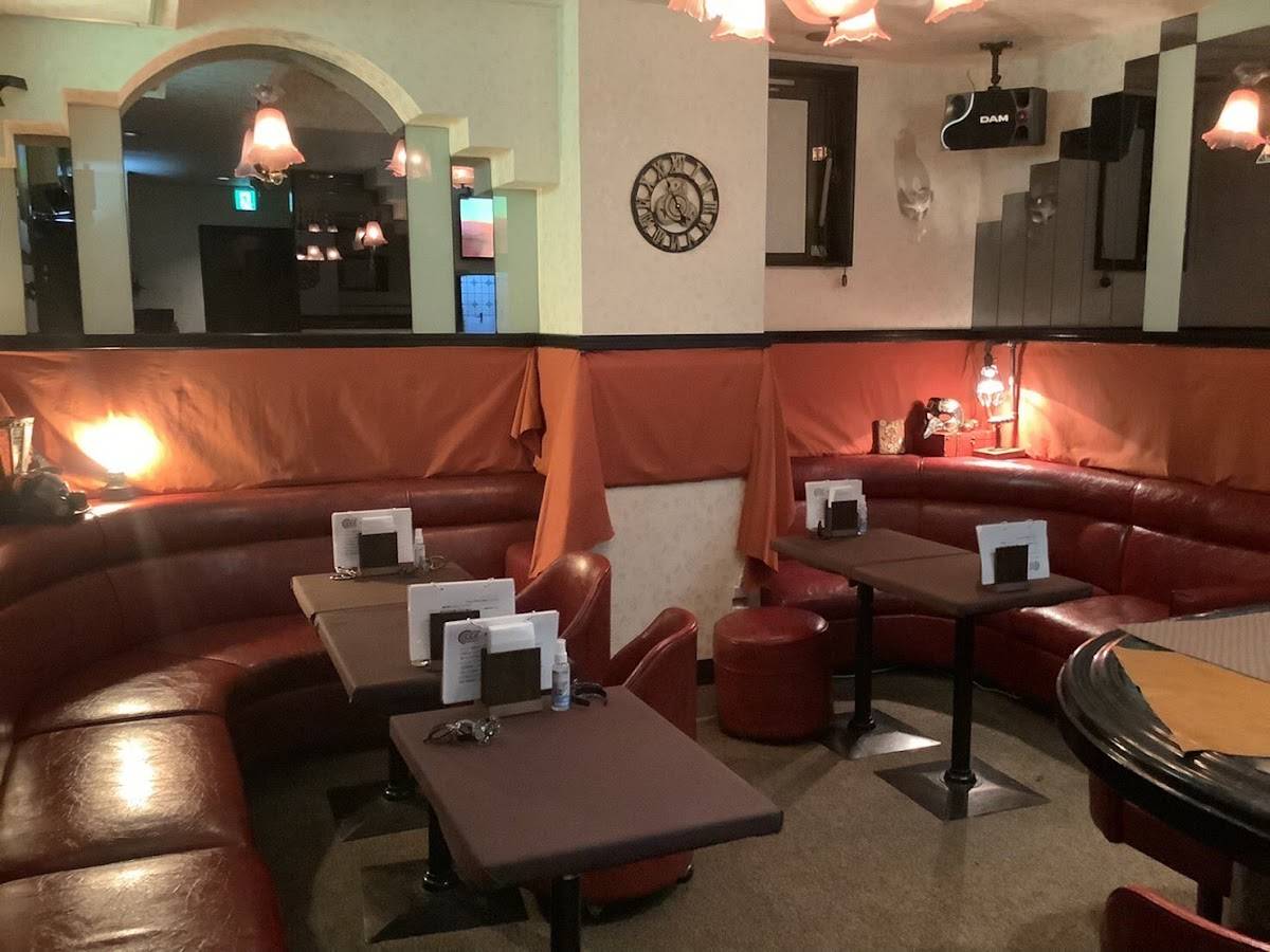 bar 555