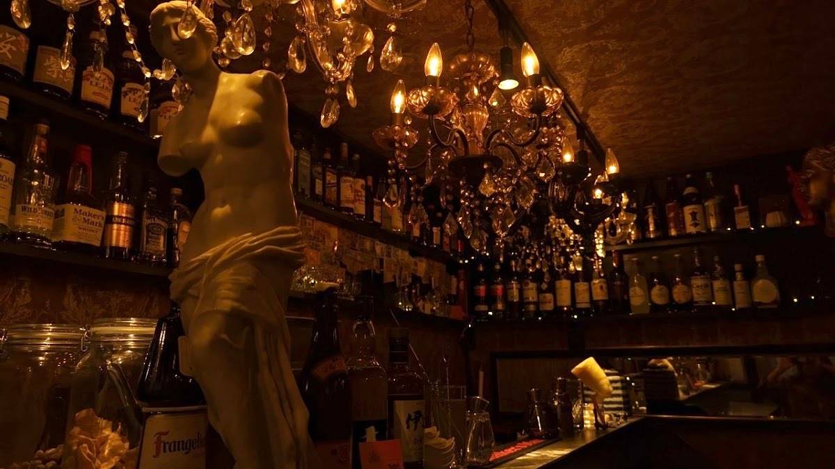 BAR & Gallery ハモニカトロス（ハモニカALBATROSS）