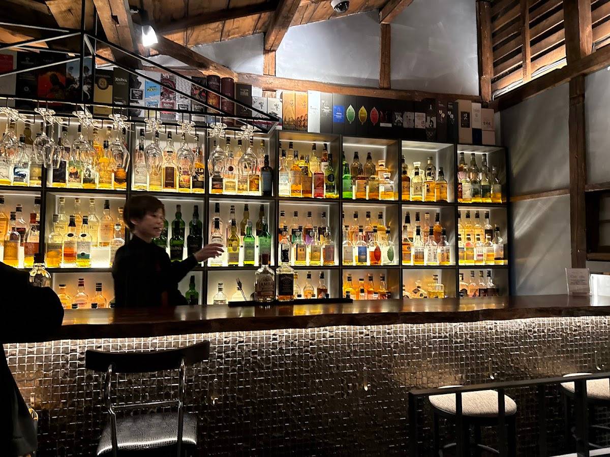 BAR 三茶 Throne cha