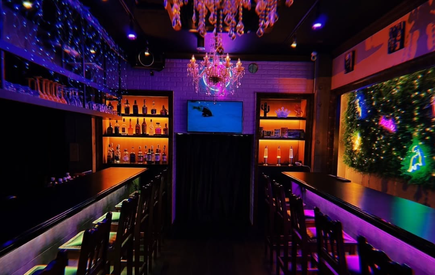 Cafe&Bar Lip Bounce