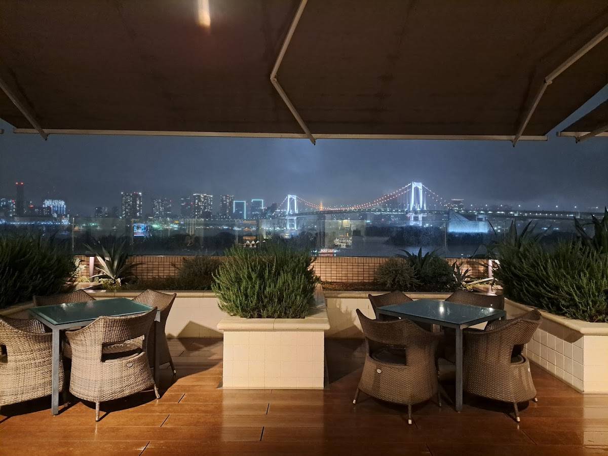 Executive Lounge