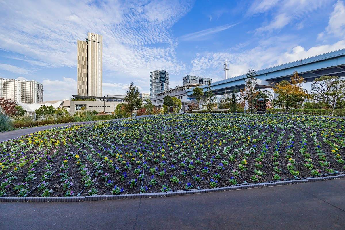 Flower Plaza（Symbol Promenade Park）