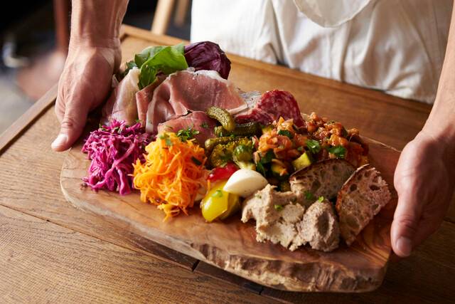 HyLife Pork Table