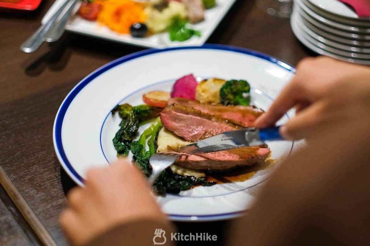 グリルバル サンク（旧店名 kitchen&bar cinq）