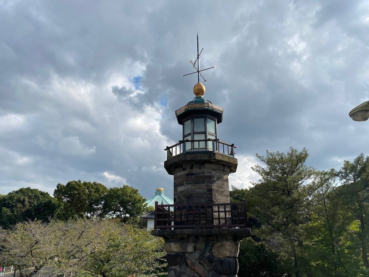 Kudanzaka Park