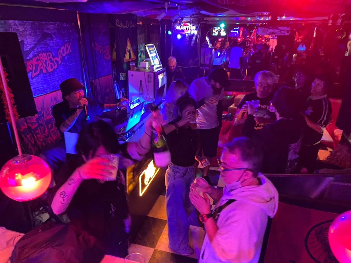 MusicBar LANDS ROCK