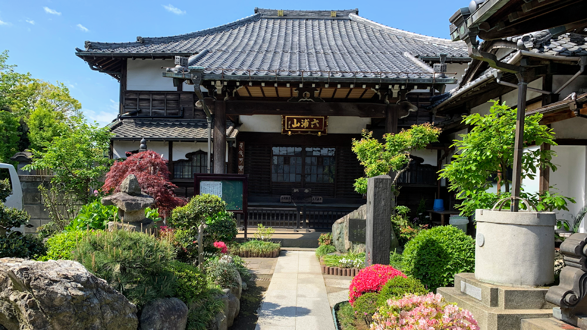 Nichika Shrine of Enju-ji Temple