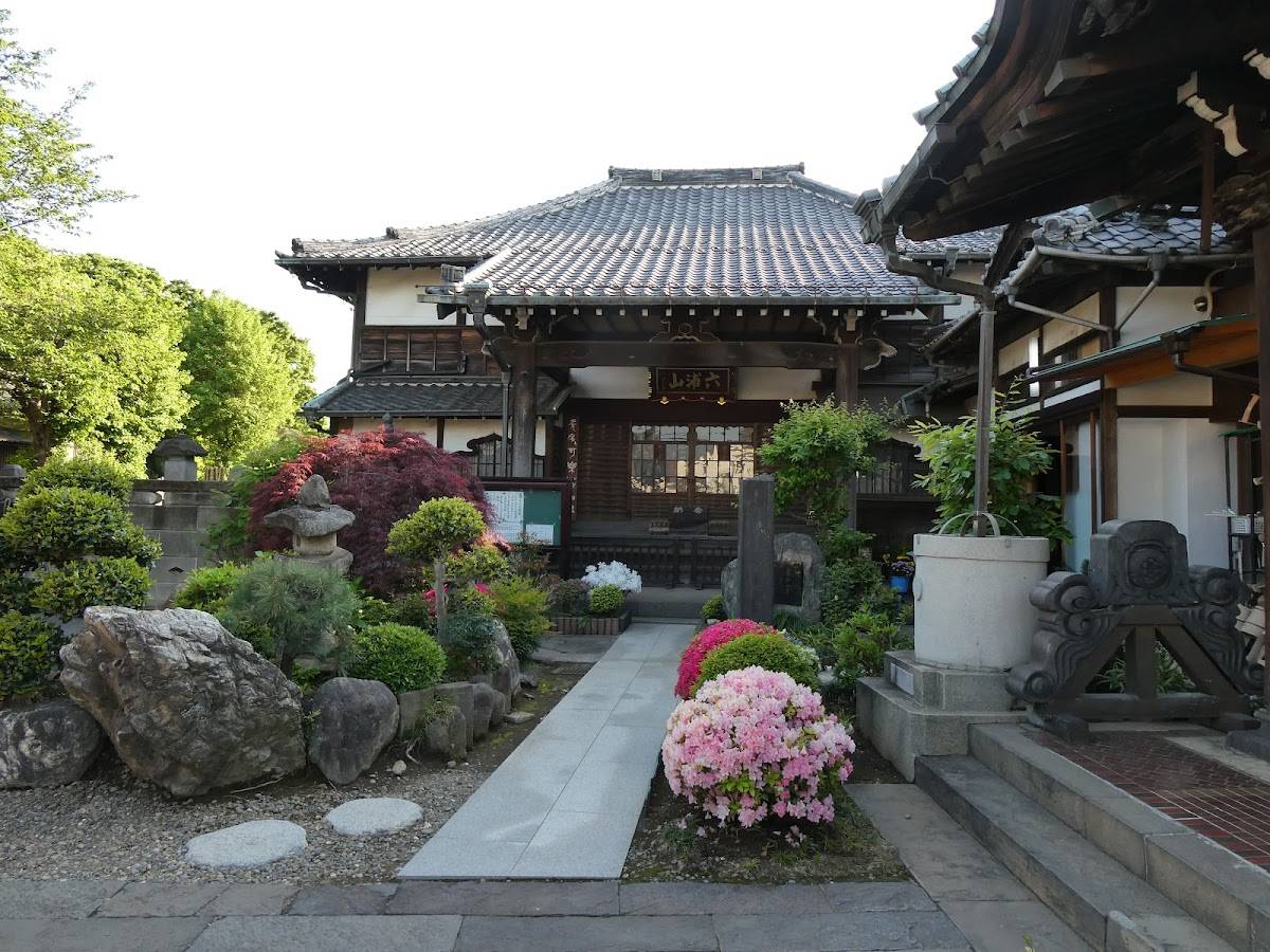 Nichika Shrine of Enju-ji Temple