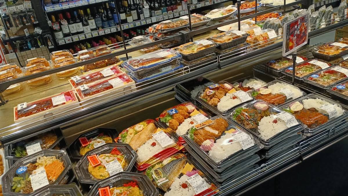 Ozeki Sangenjaya Farmers & Gourmet Market
