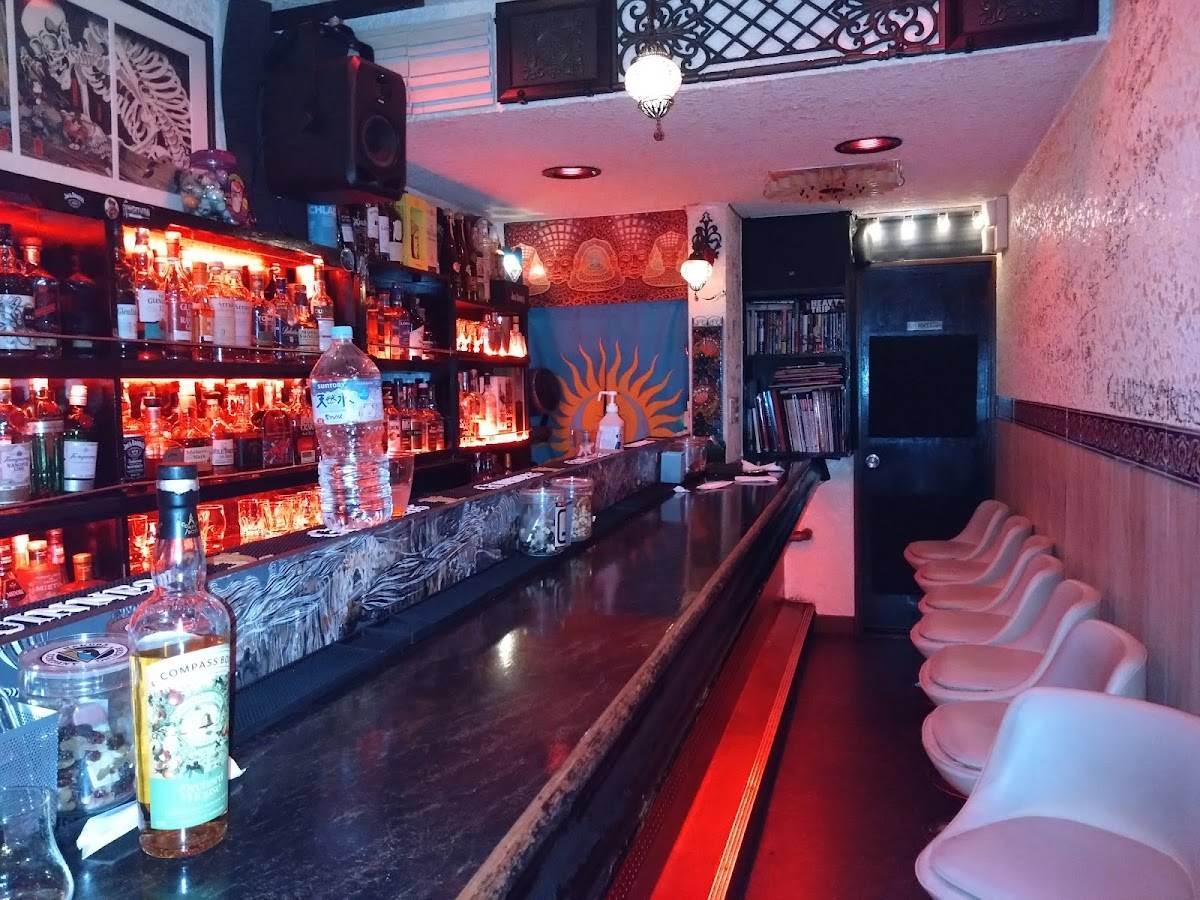 Rock Bar Sakebi