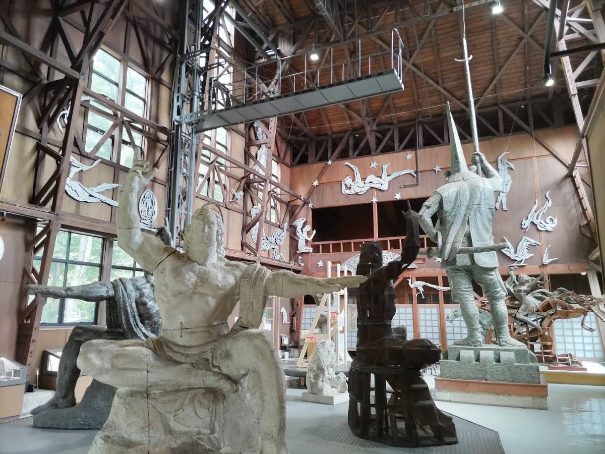 Sculpture Atelier