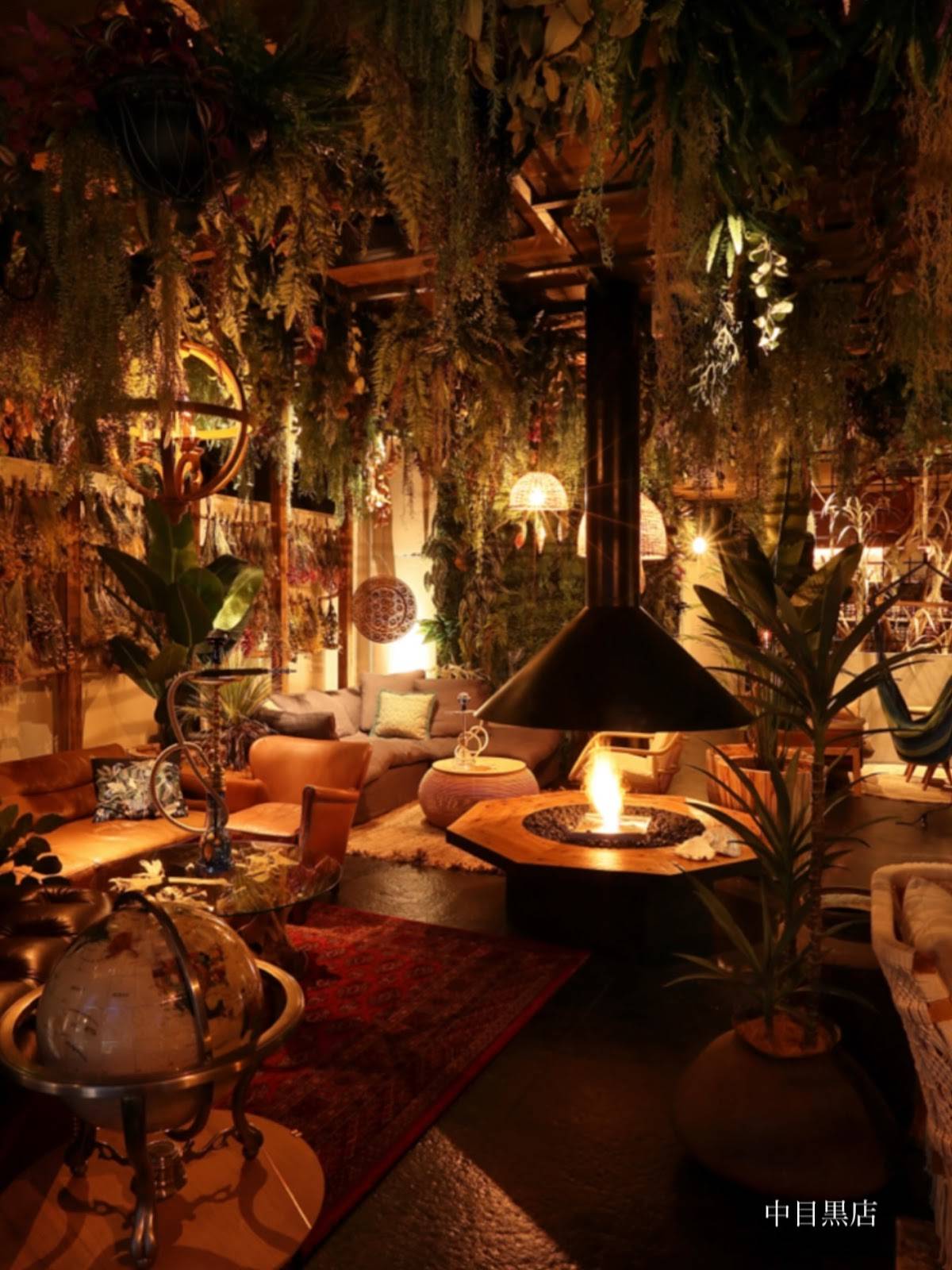 シーシャラウンジ チルラグ 中目黒店｜SHISHA LOUNGE Chillrug TOKYO Nakameguro