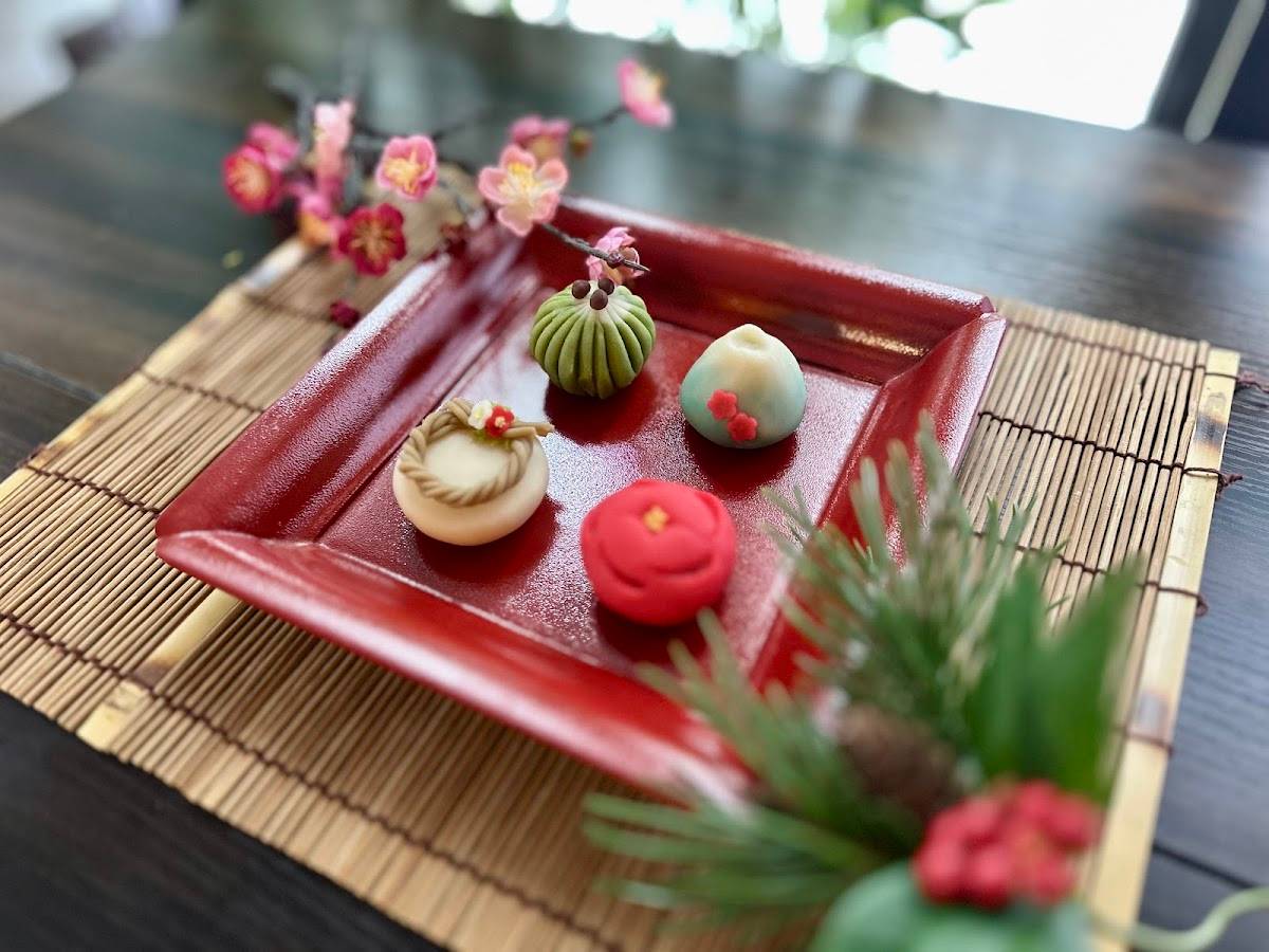 Simply Oishii Wagashi School (Wagashi Promotion Association Japan/日本和菓子海外普及協会）