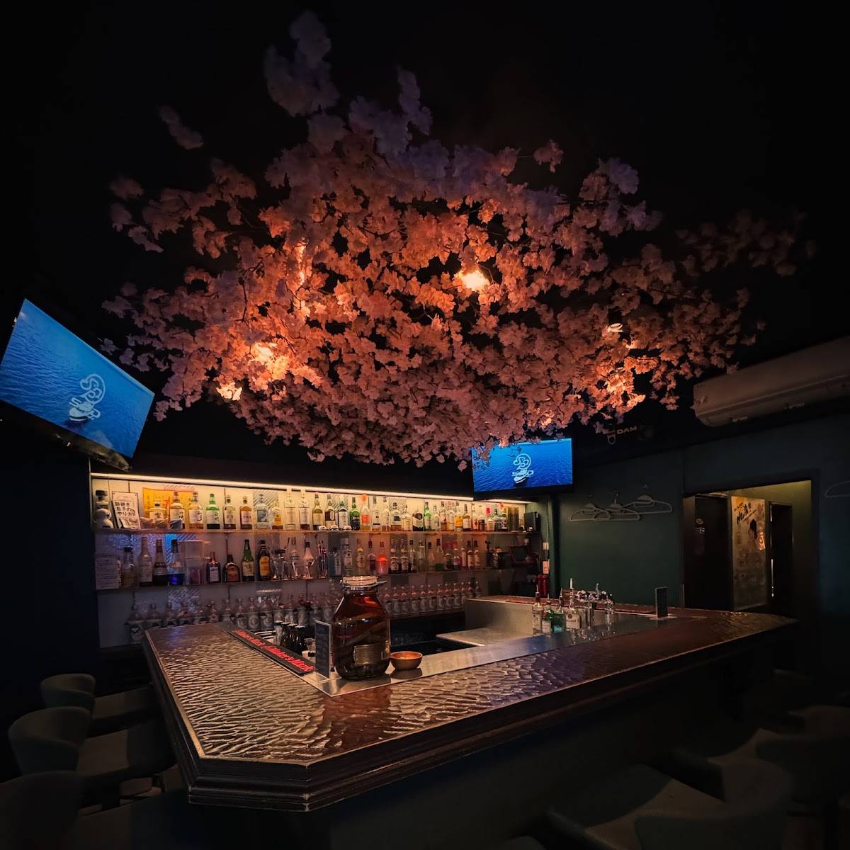カラオケバー 【Sing&Bar YOLO】