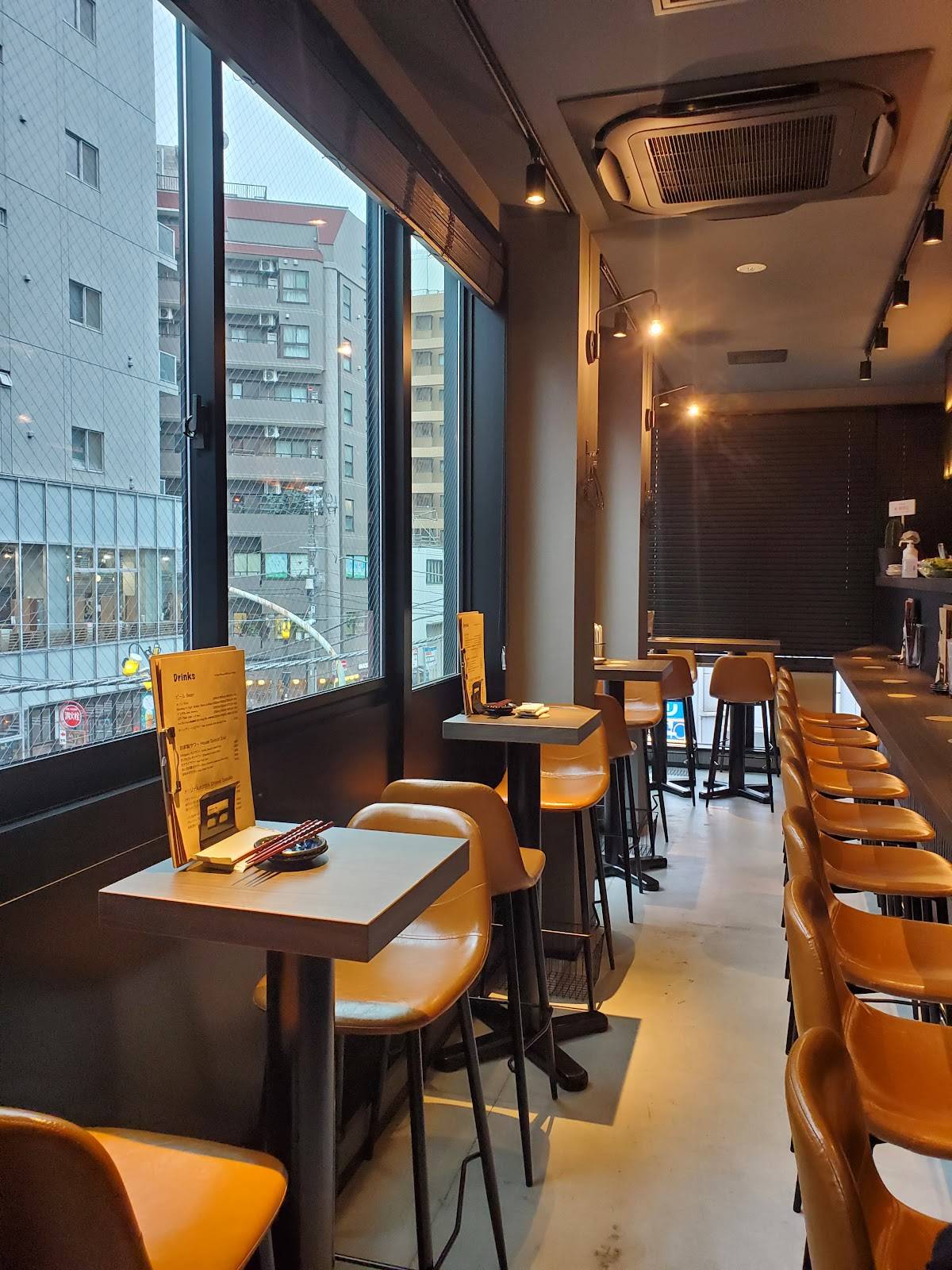 trilogue GASTRO BAR ダイニングバー恵比寿