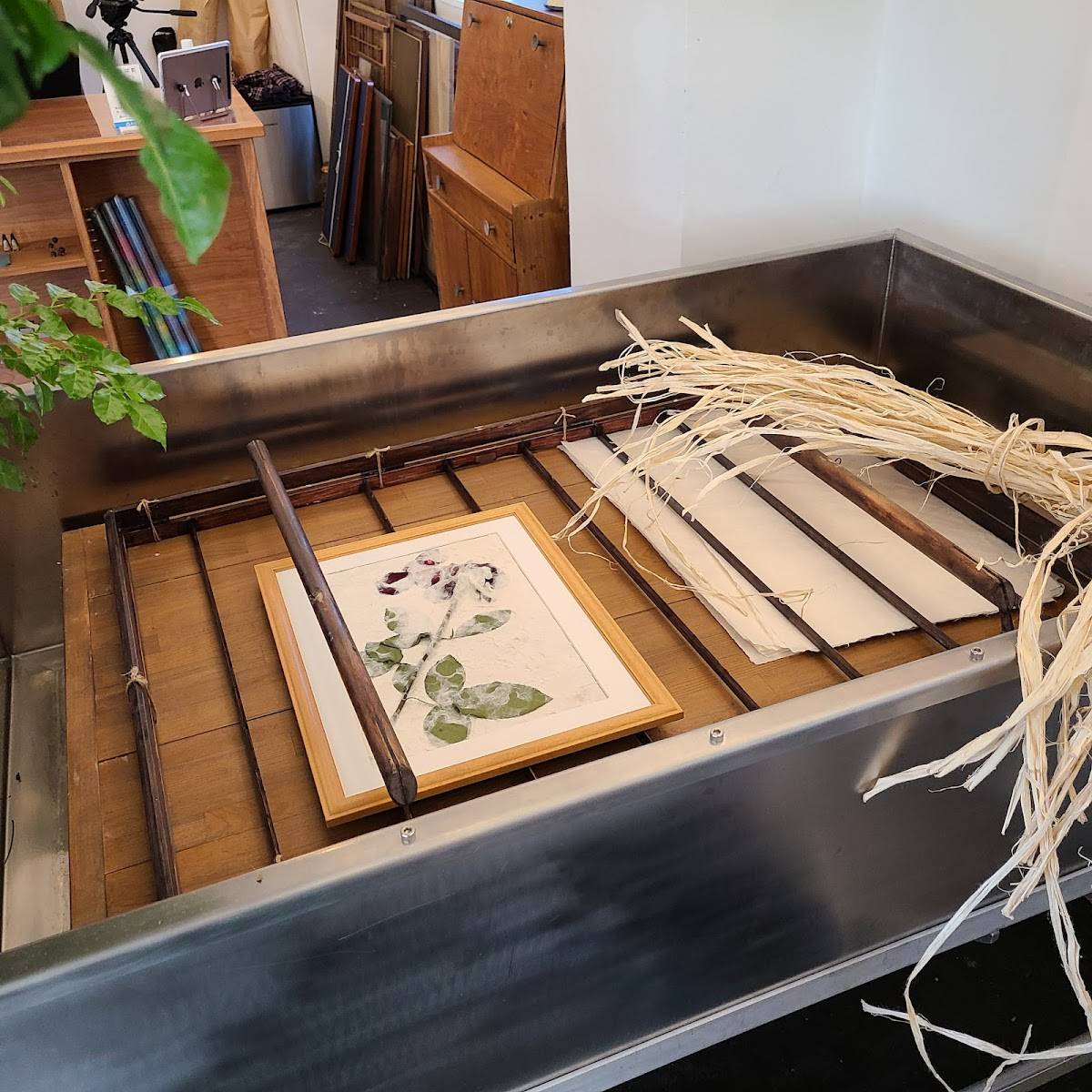 "watashino" - Handmade Japanese Paper Goods and Papermaking Experience